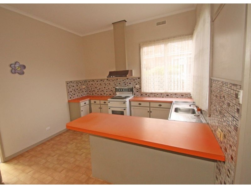 28 Young Street, Leongatha VIC 3953