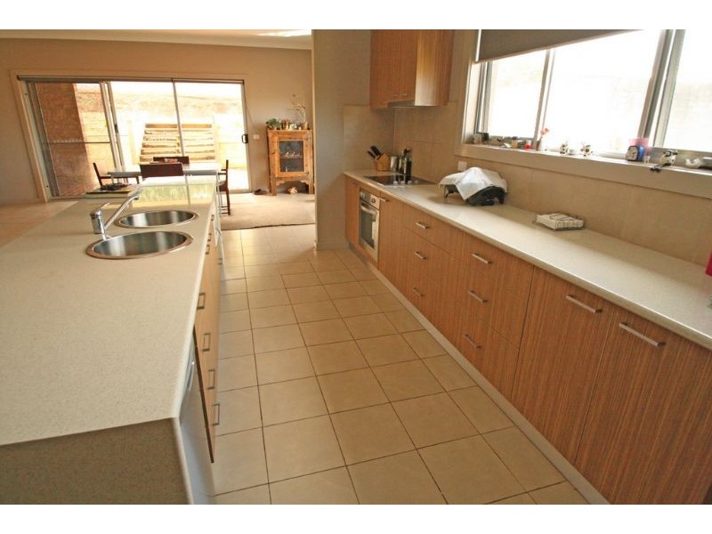 4 Silverback Place, Leongatha VIC 3953