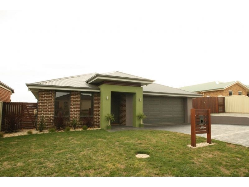 20 Arcadia Crescent, Leongatha VIC 3953