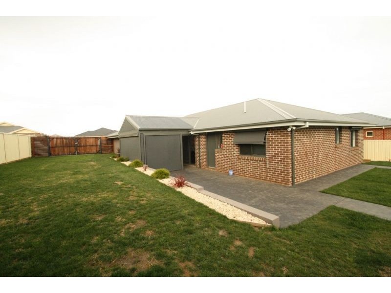 20 Arcadia Crescent, Leongatha VIC 3953
