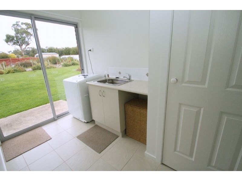 15 Manna Court, Koonwarra VIC 3954