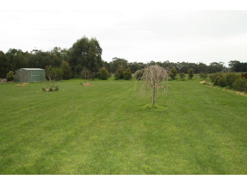 15 Manna Court, Koonwarra VIC 3954