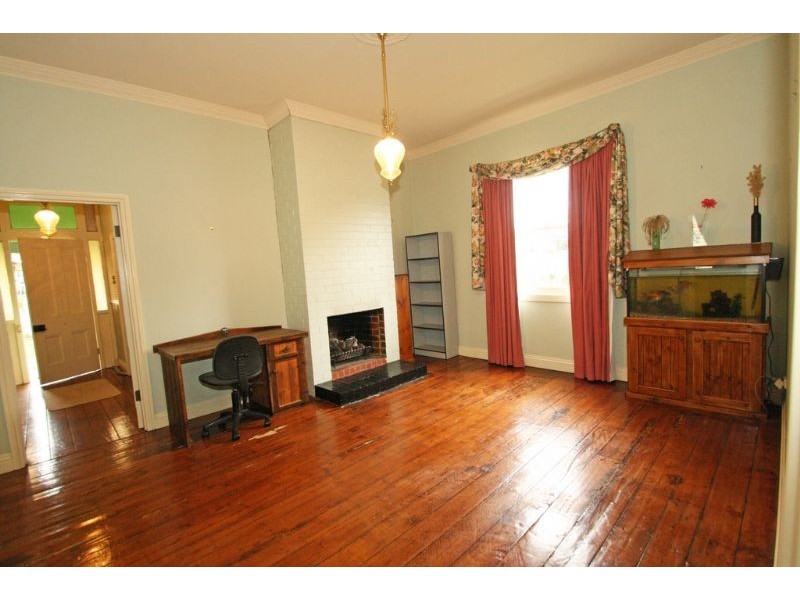 39 Bent Steet, Leongatha VIC 3953