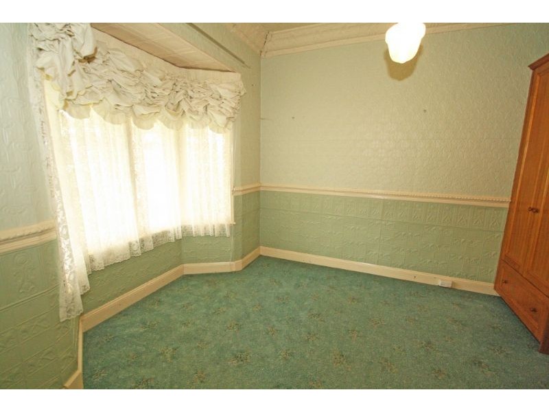 39 Bent Steet, Leongatha VIC 3953