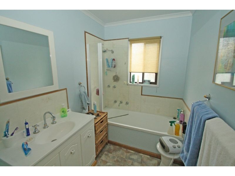 56 Jeffrey Street, Leongatha VIC 3953
