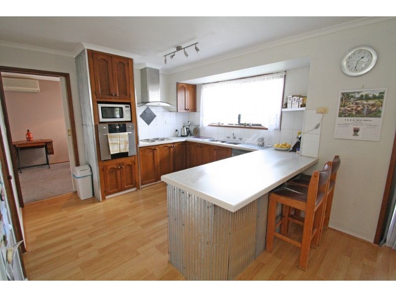 6 Noel Court, Leongatha VIC 3953