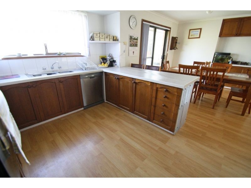 6 Noel Court, Leongatha VIC 3953