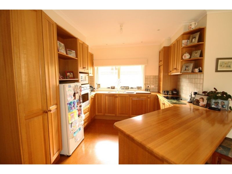 8 Ogilvy Street, Leongatha VIC 3953