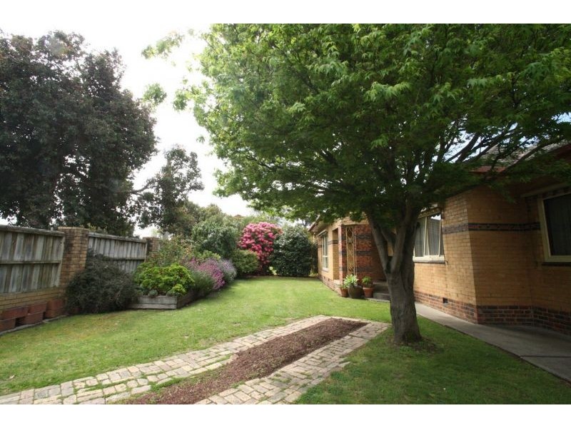 8 Ogilvy Street, Leongatha VIC 3953