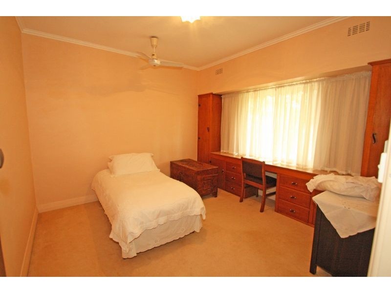 8 Ogilvy Street, Leongatha VIC 3953