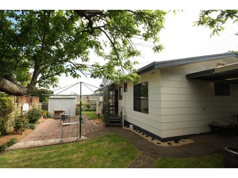 22 Hassett Street, Leongatha VIC 3953