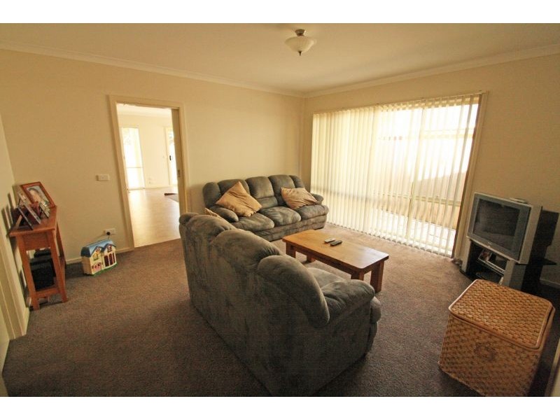 72 Turner Street, Leongatha VIC 3953