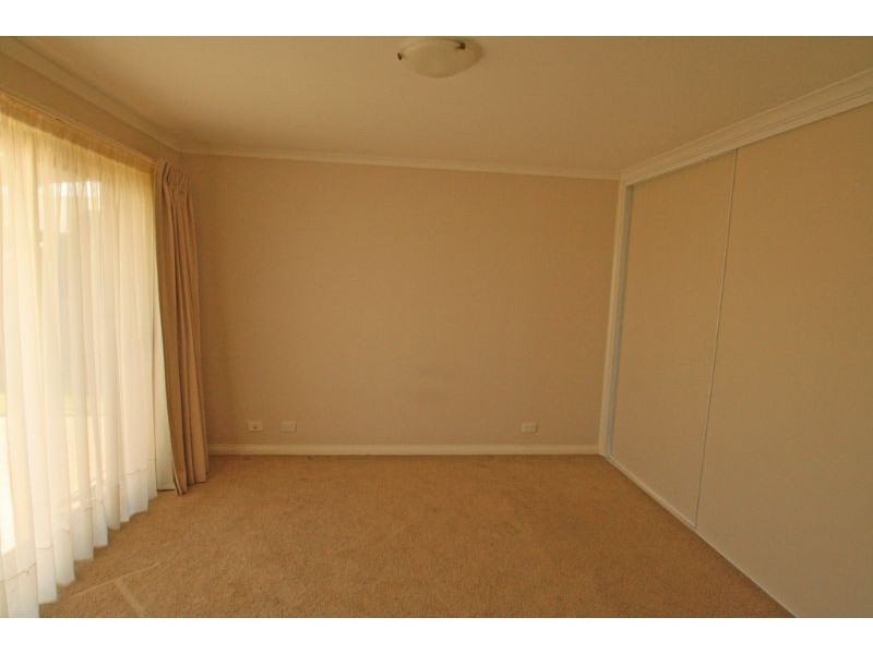 17/32 McDonald Street, Leongatha VIC 3953