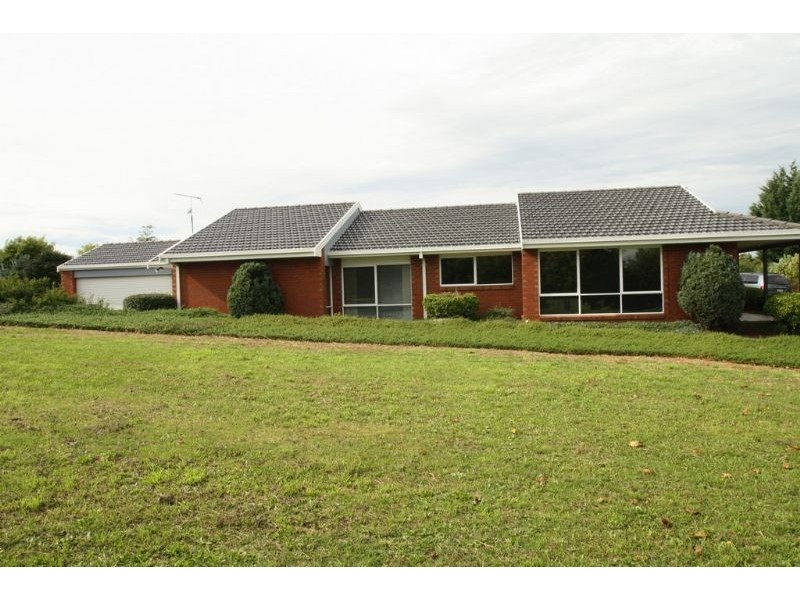 1 Ditchley Courty, Leongatha VIC 3953