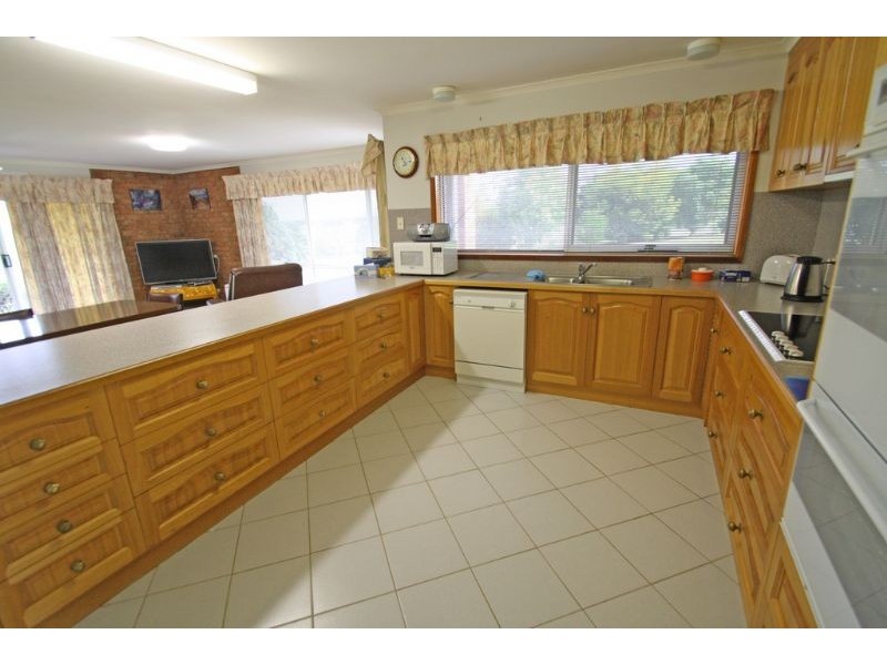 1 Ditchley Courty, Leongatha VIC 3953