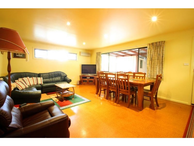 6 Yarragon Road, Leongatha VIC 3953
