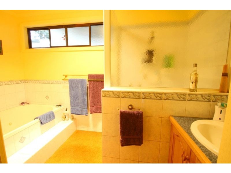 6 Yarragon Road, Leongatha VIC 3953