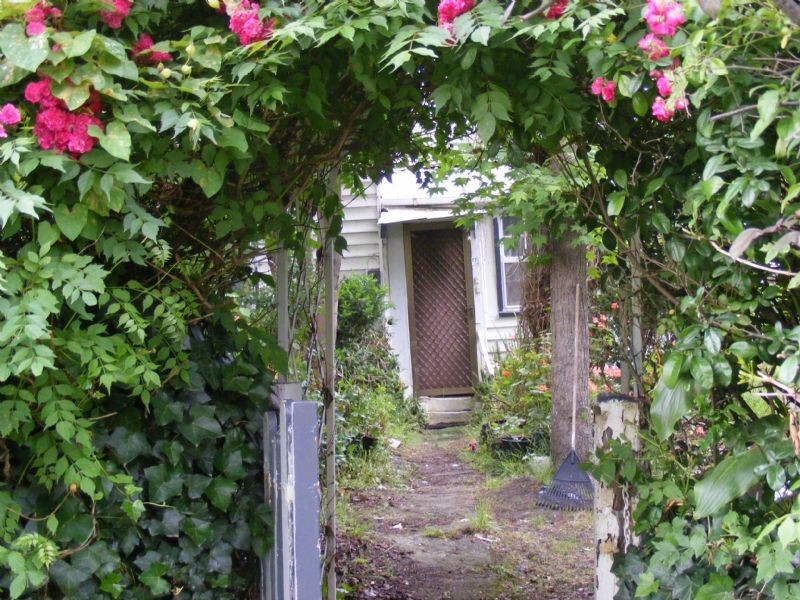 2 ROSS STREET, Meeniyan VIC 3956