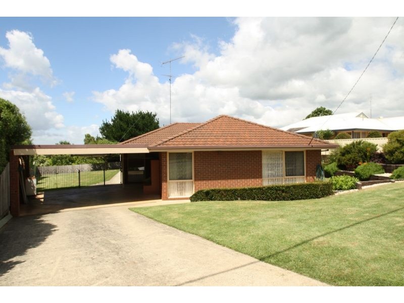 7 Noel Court, Leongatha VIC 3953