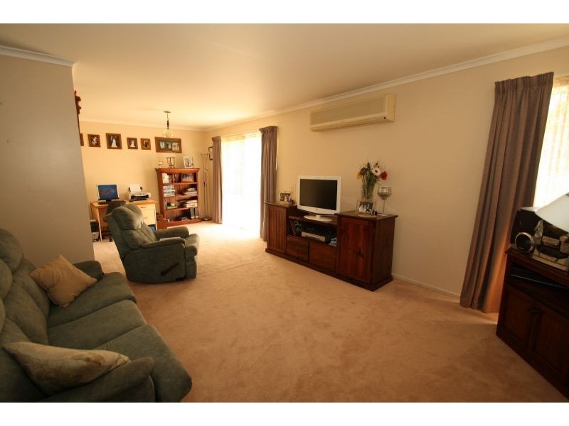 7 Noel Court, Leongatha VIC 3953