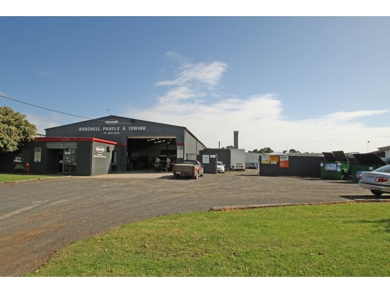 11 Ashenden Street, Leongatha VIC 3953