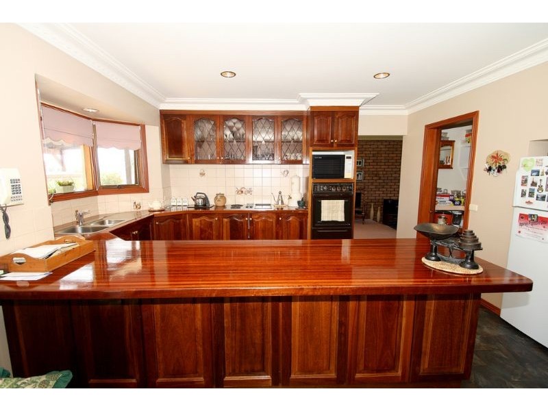 34 Griffin Road, Leongatha VIC 3953