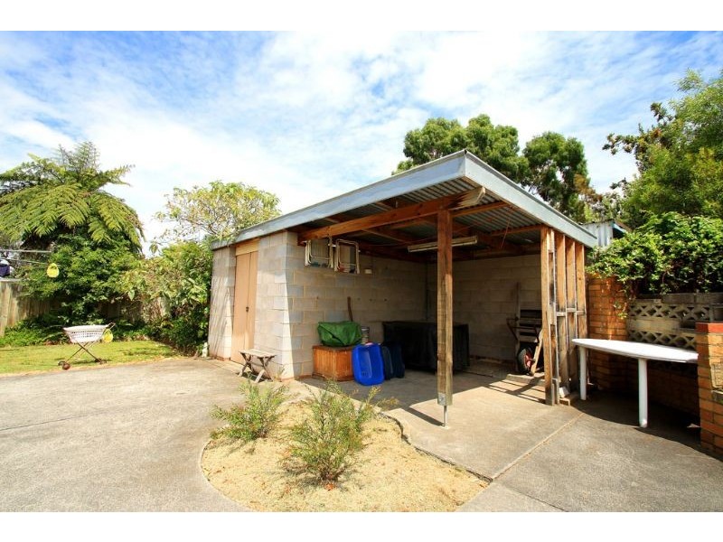 36 Bent Street, Leongatha VIC 3953