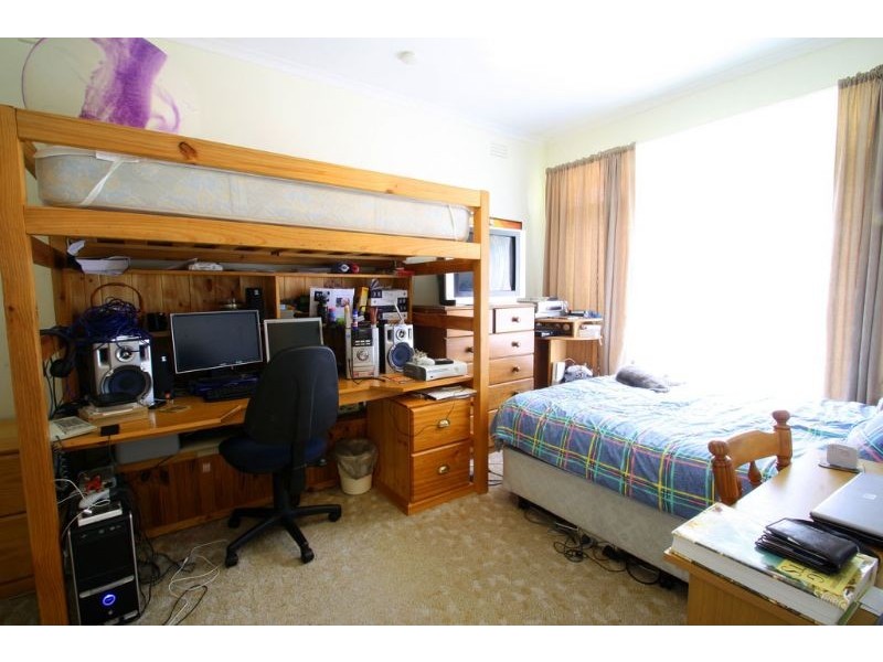 36 Bent Street, Leongatha VIC 3953