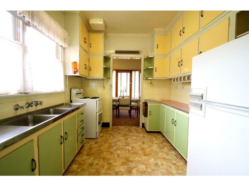 30 Young Street, Leongatha VIC 3953