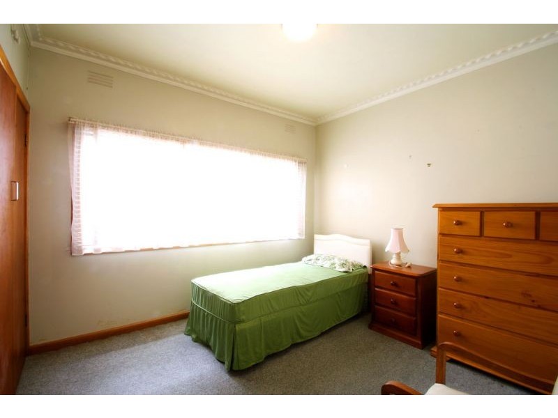 30 Young Street, Leongatha VIC 3953
