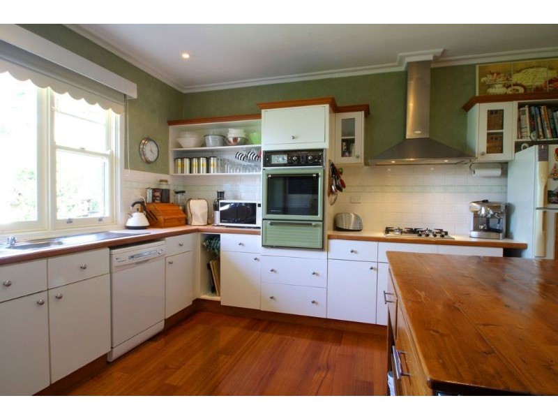 3 Somerset Crt, Leongatha VIC 3953