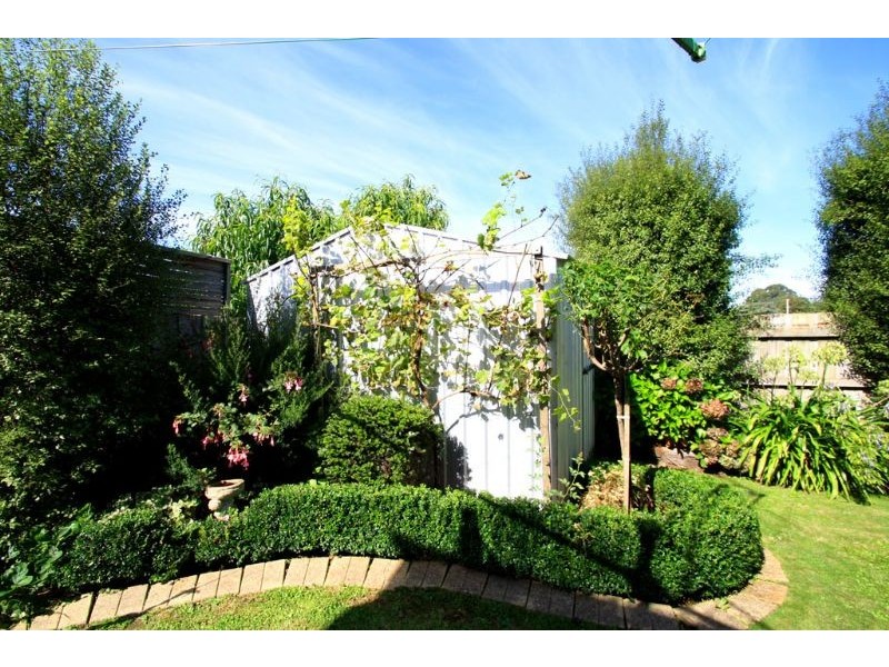 3 Somerset Crt, Leongatha VIC 3953