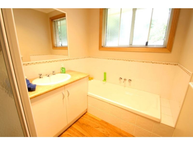 4/1 Cambridge Court, Leongatha VIC 3953