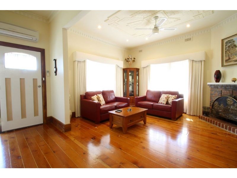 6 A’Beckett Street, Leongatha VIC 3953