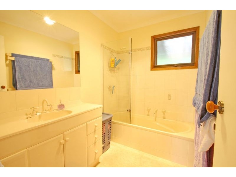 61 McKitterick Street, Meeniyan VIC 3956