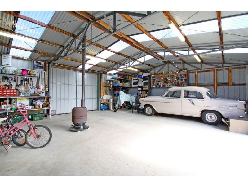 61 McKitterick Street, Meeniyan VIC 3956