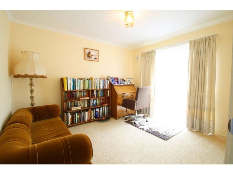 33 Chamberlain Drive, Leongatha VIC 3953