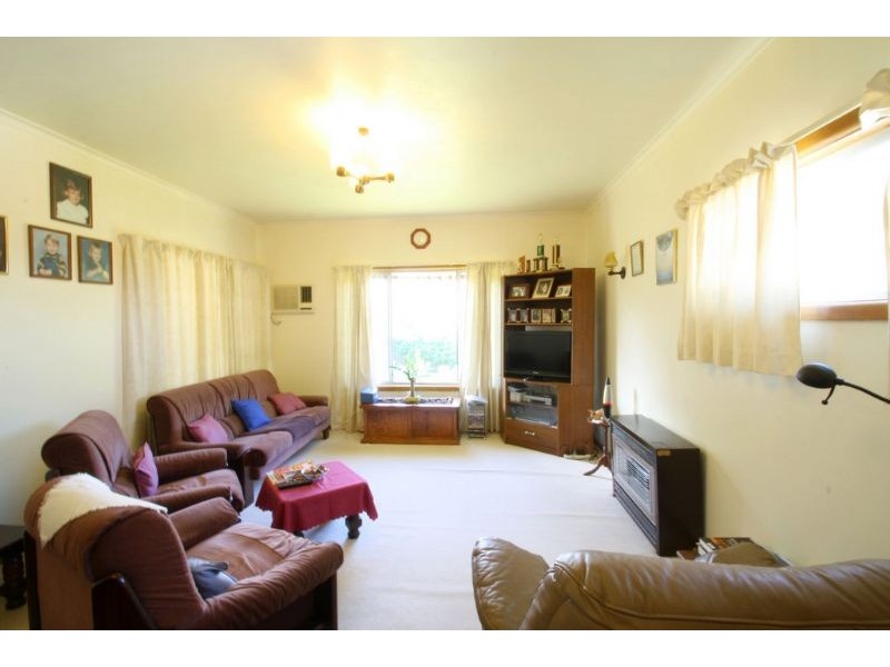 7 Olympic Court, Leongatha VIC 3953