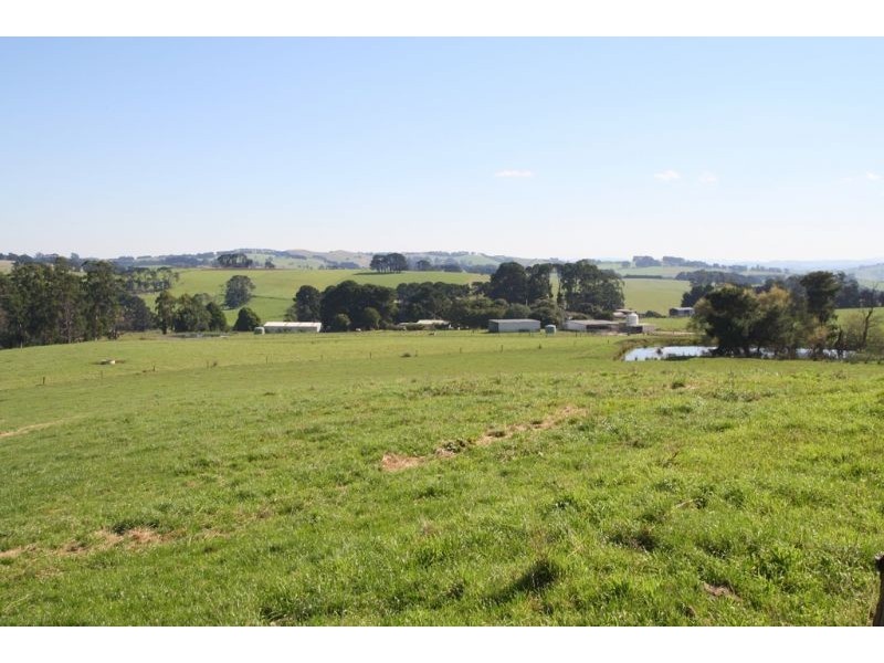 175 Old Nicholls Road, Mirboo North VIC 3871