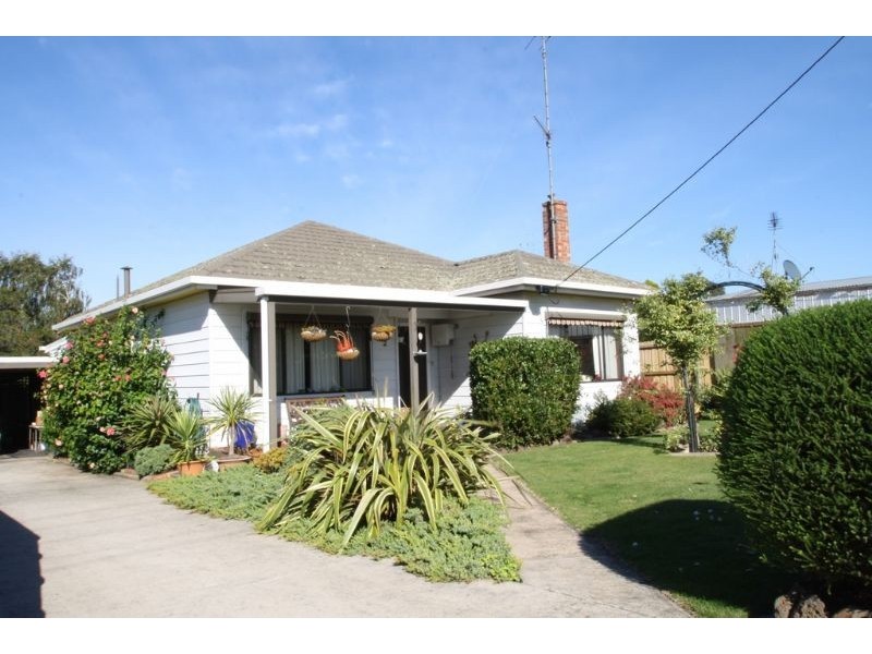 2 Bazley Street, Leongatha VIC 3953