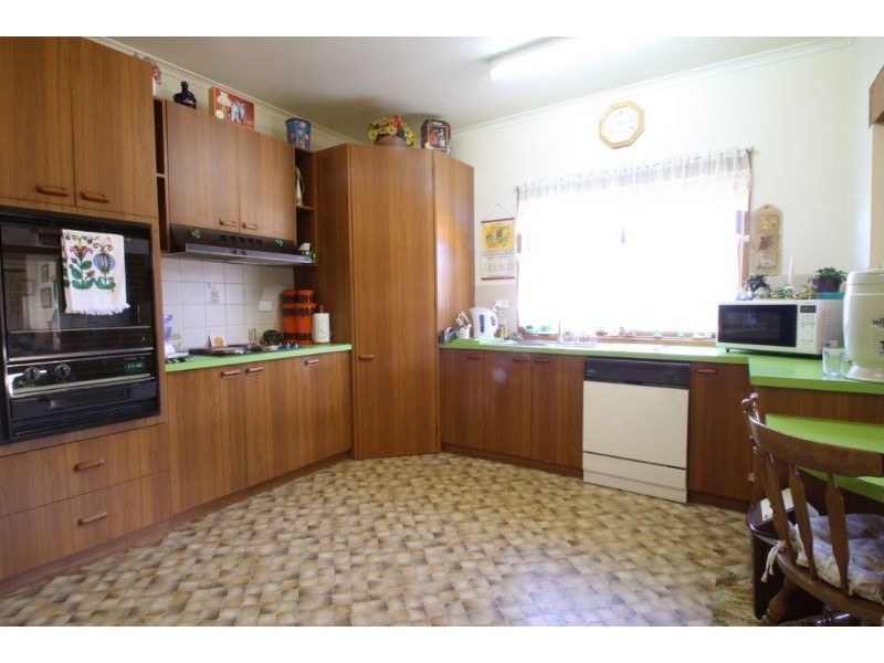 2 Bazley Street, Leongatha VIC 3953