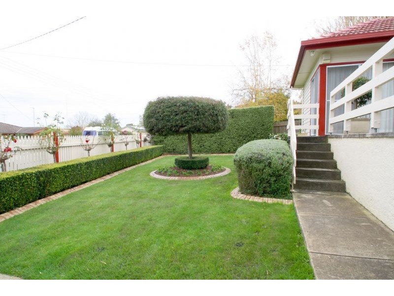11 Lee Parade, Leongatha VIC 3953
