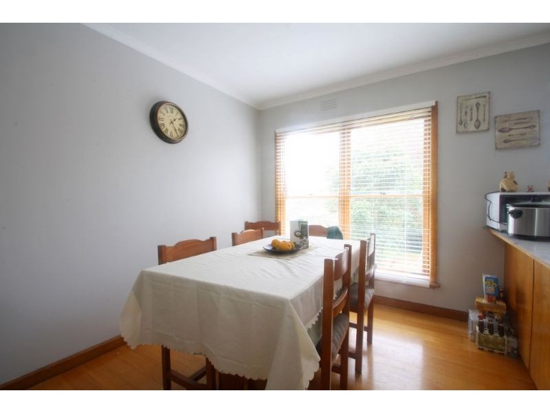 27 Parr Street, Leongatha VIC 3953
