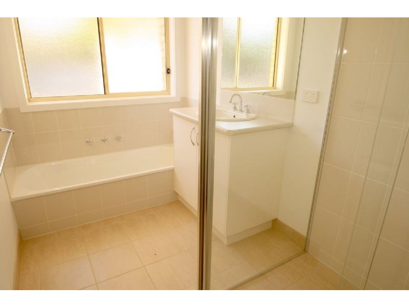 6b Ritchie Street, Leongatha VIC 3953