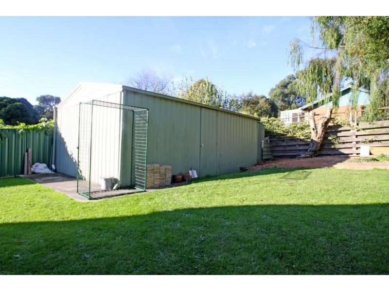 24 Mary Rogers Crescent, Leongatha VIC 3953