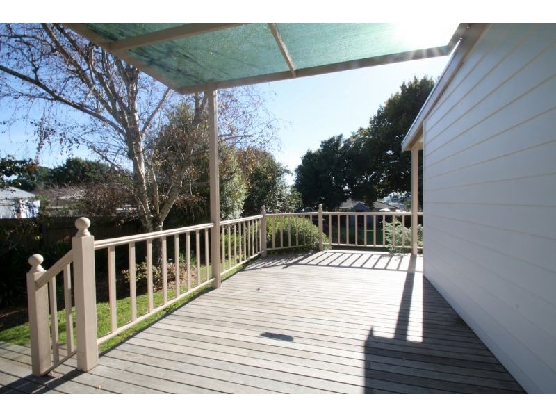 13 Ogilvy Street, Leongatha VIC 3953