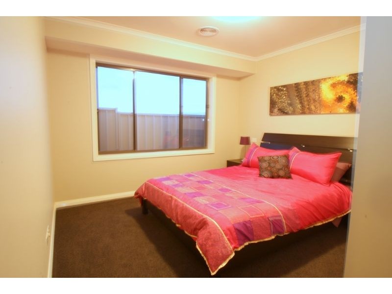 10 Gibson Street, Leongatha VIC 3953