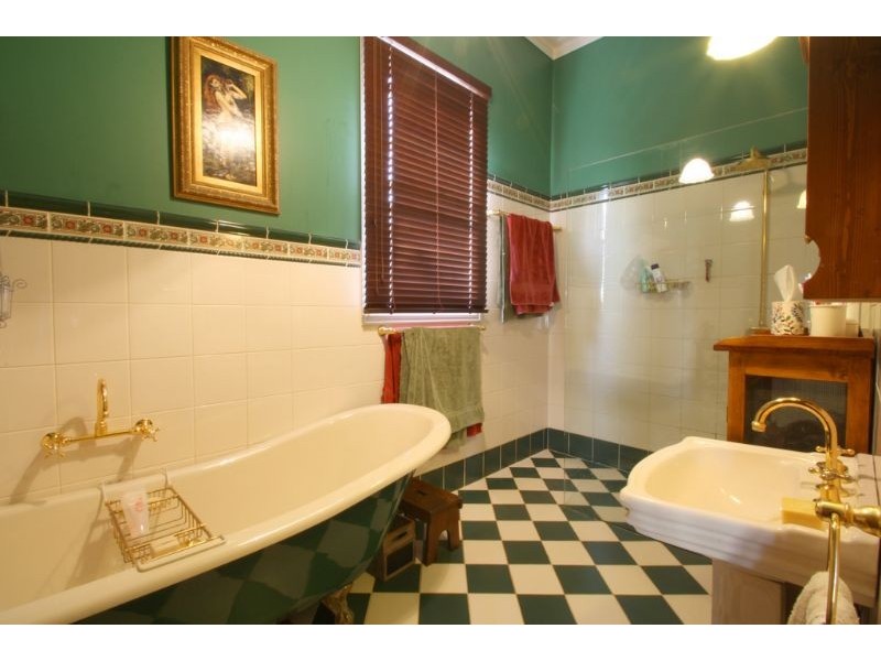 102 McCartin Street, Leongatha VIC 3953