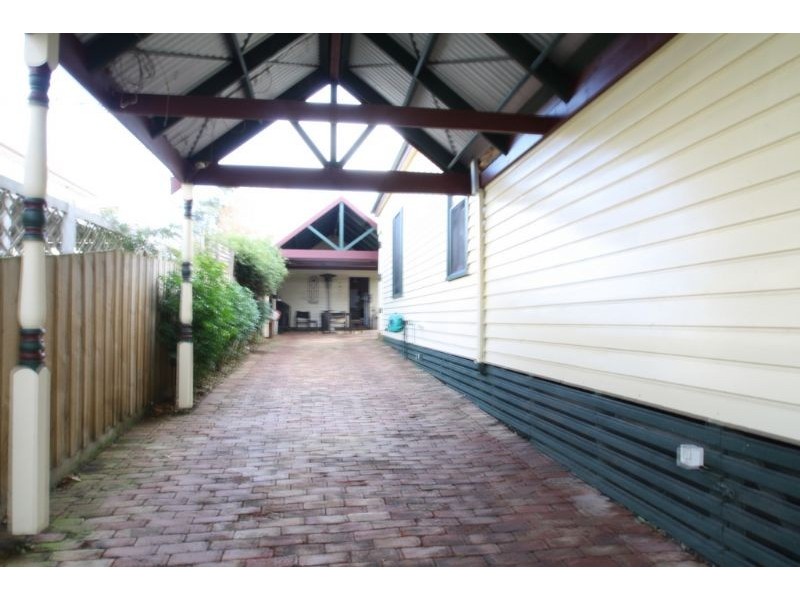 102 McCartin Street, Leongatha VIC 3953