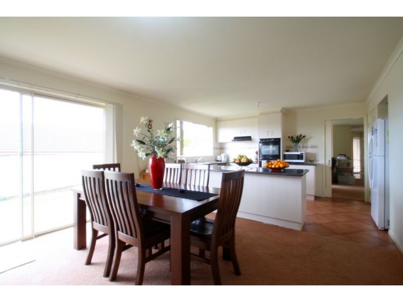 4 Louisa Court, Leongatha VIC 3953